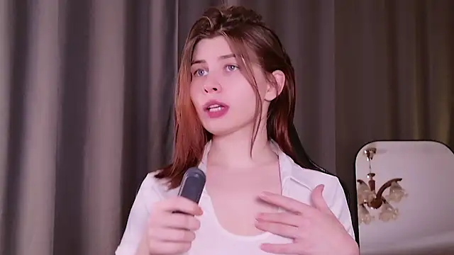 inside_tori's cam snapshot