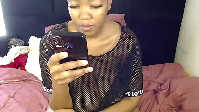 Busty-Londie's cam snapshot