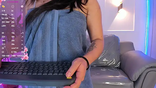 Hekate_20's cam snapshot