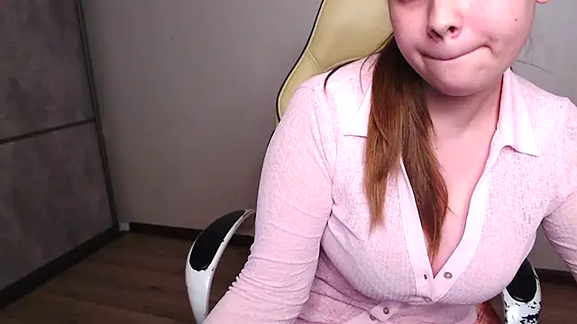 kiraparkers's cam snapshot