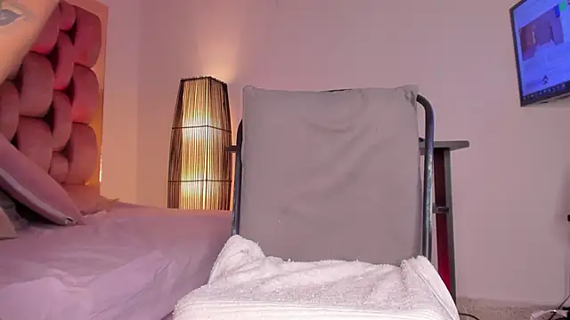 swt_kahia's cam snapshot