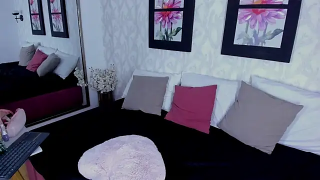 EmilySumer's cam snapshot