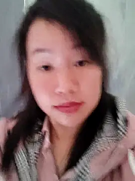 yelow-bee live sex cam