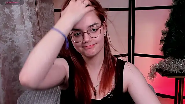 Lily__Evans's cam snapshot