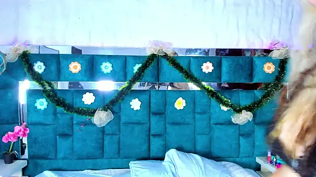 Zoe_Cambell's cam snapshot