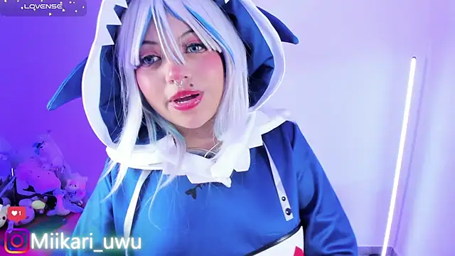 Ahri_Elderwood's cam snapshot