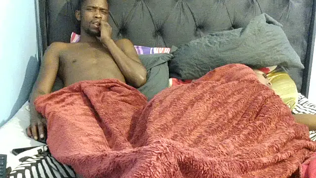 Dandelion_enigman's cam snapshot