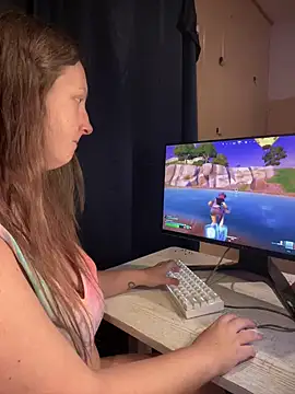 TheFishWife's cam snapshot