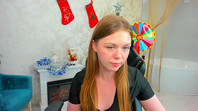 Strawberrye's cam snapshot