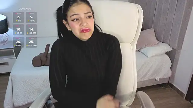 Eliie_Ruizz's cam snapshot