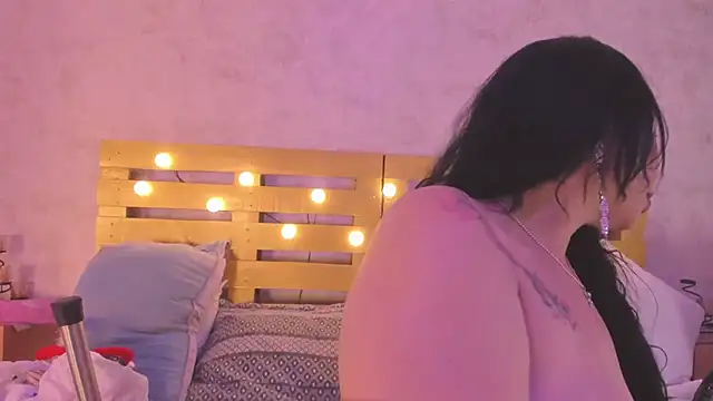 Rubi_Love_'s cam snapshot