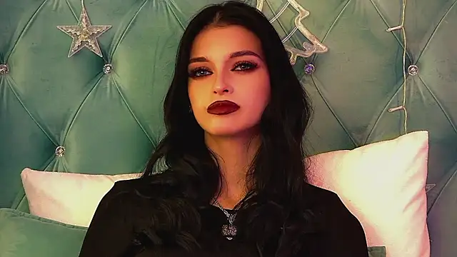 BeverlyMost's cam snapshot