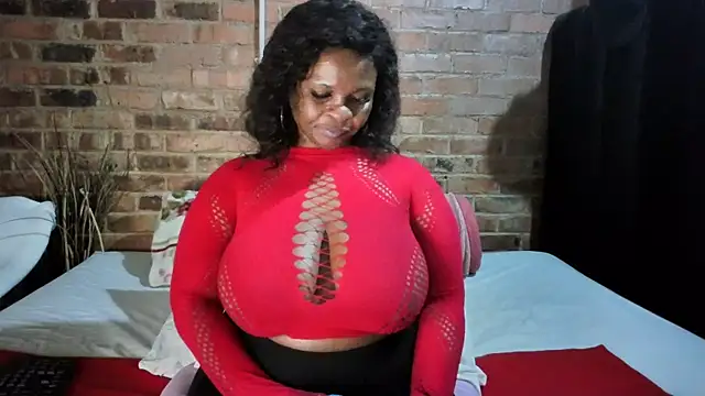 DIRTIENASTY's cam snapshot