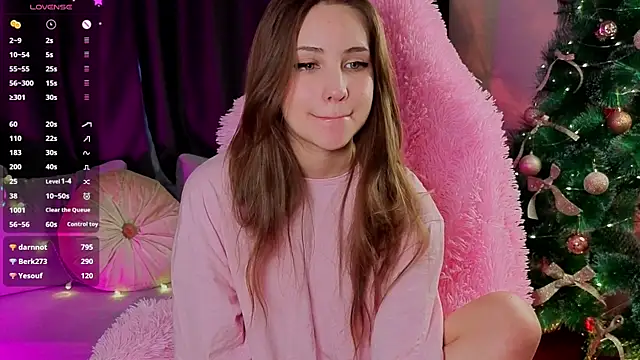 Alice_loft's cam snapshot