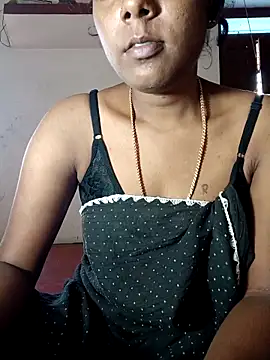 Tamil_Kavitha's cam snapshot