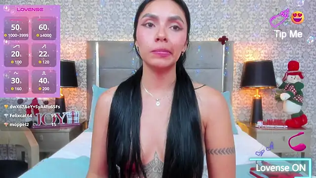 KoralBlum's cam snapshot