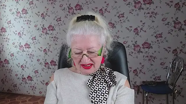 Maya_Mayflower's cam snapshot