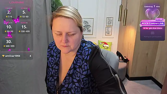 ScarlettSoft's cam snapshot