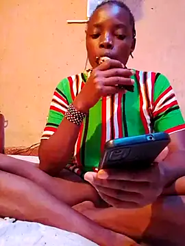 cute_naimah live sex cam