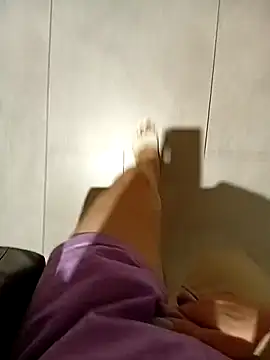 Baby-Linh's cam snapshot