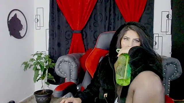 misslombana's cam snapshot