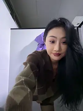 so-linger live sex cam