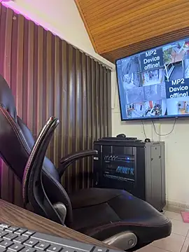 Atenea_cute21's cam snapshot