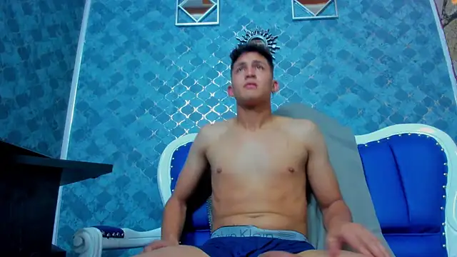 Ethan_Waalker's cam snapshot