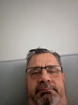 Axer1960 live sex cam