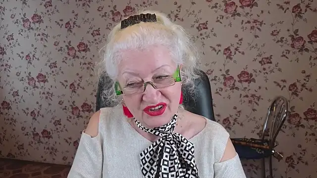 Maya_Mayflower's cam snapshot