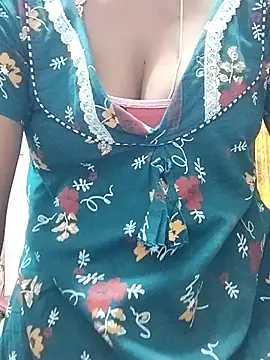 telugupilla__'s cam snapshot