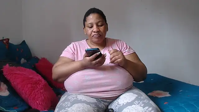 PIXIEBITCHXXX26's cam snapshot