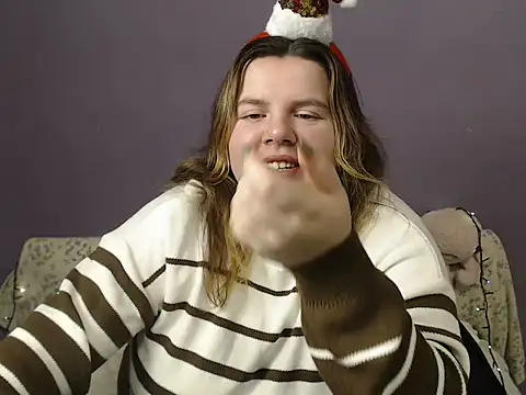 so_shy's cam snapshot