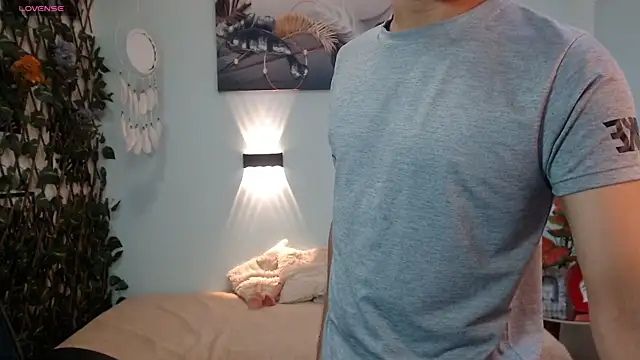 nathanclay's cam snapshot