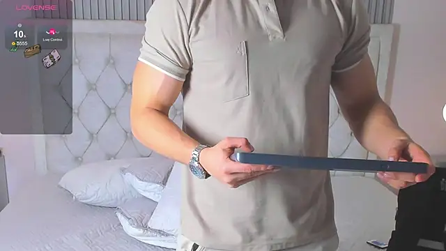 jhoumod_21_'s cam snapshot