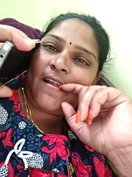 navyasree143's cam snapshot