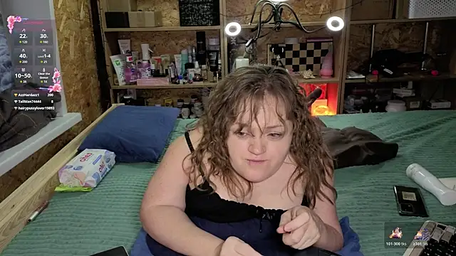 MiniNatalie's cam snapshot