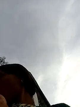 Cutsedi3's cam snapshot