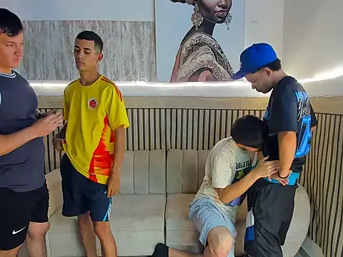 Justingsex1 live sex cam