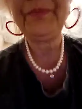 Angelis_Paradise's cam snapshot