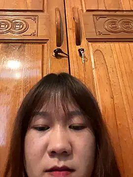 qinejr37's cam snapshot