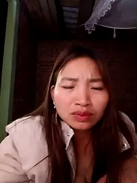 sowbibi's cam snapshot