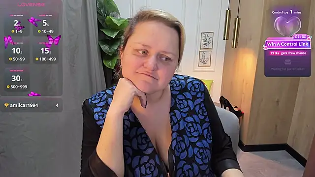 ScarlettSoft's cam snapshot