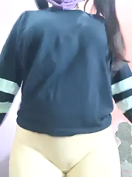 Ananya_34's cam snapshot