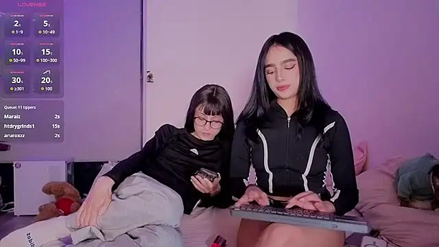 BelaXMeganOfficial's cam snapshot