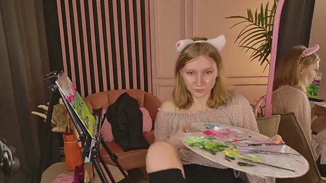 AsyaLumi's cam snapshot