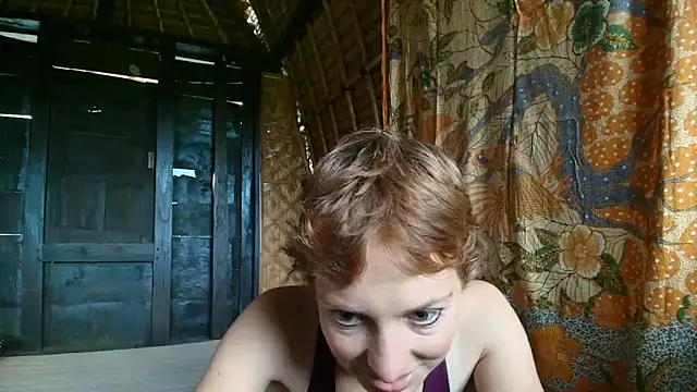 Ida-Rose live sex cam