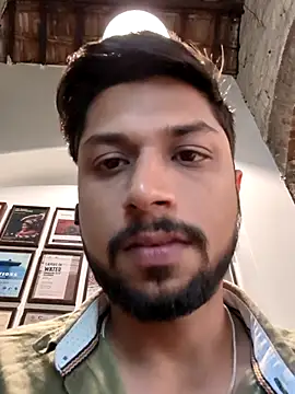 _IRRESISTIBLE_'s cam snapshot