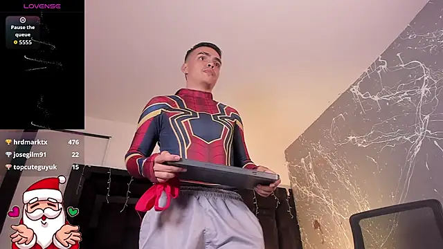 NicoKingg_'s cam snapshot