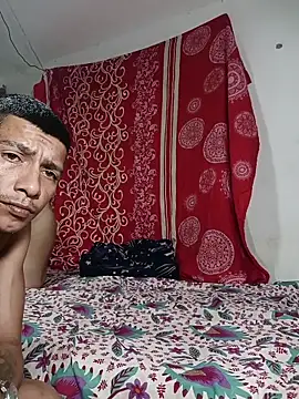 valenpaisita2123 live sex cam